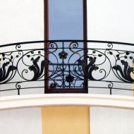 Кованые балконы в Санкт-Петербурге